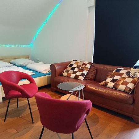 In Villa 56 Qm Apartment, 24 H Check-In,Free Parking Hanovre Extérieur photo