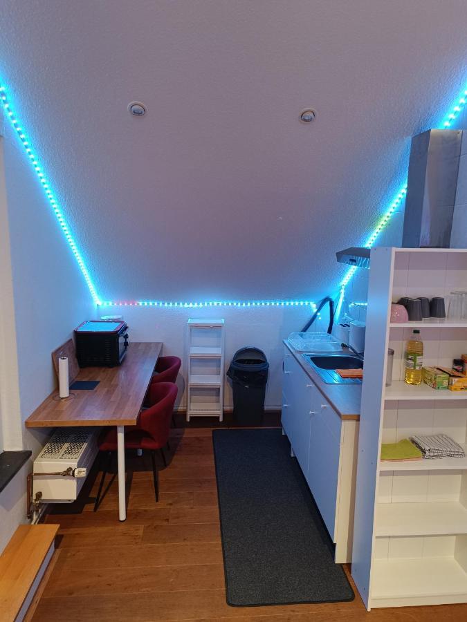 In Villa 56 Qm Apartment, 24 H Check-In,Free Parking Hanovre Extérieur photo